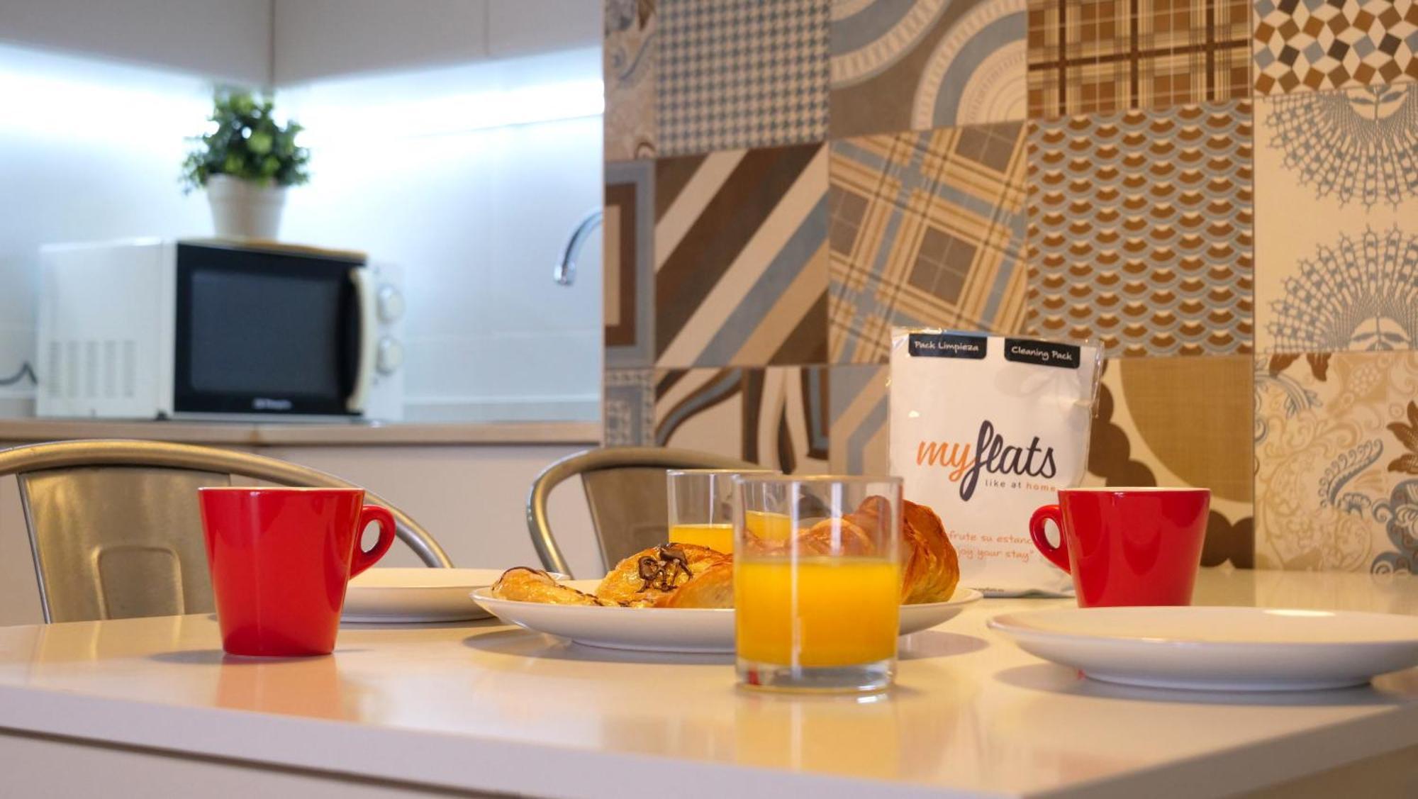Myflats Old Corner Apartment Alicante Bagian luar foto